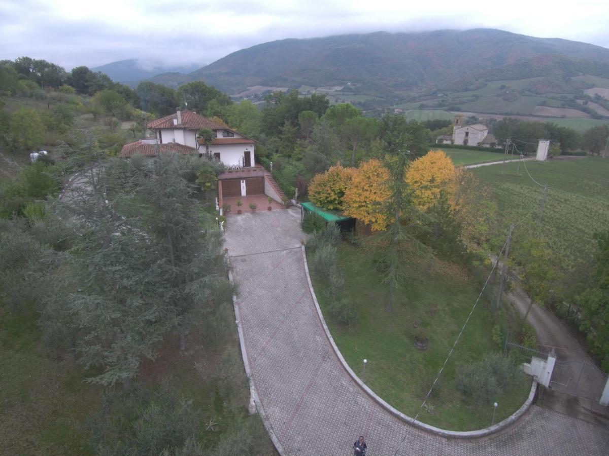 B&B La Poiana Canavaccio di Urbino Exterior photo