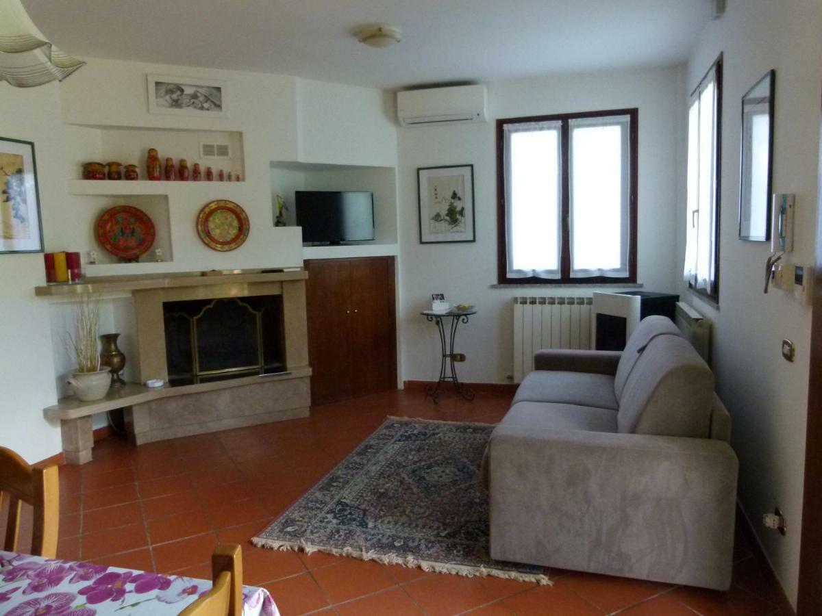 B&B La Poiana Canavaccio di Urbino Exterior photo